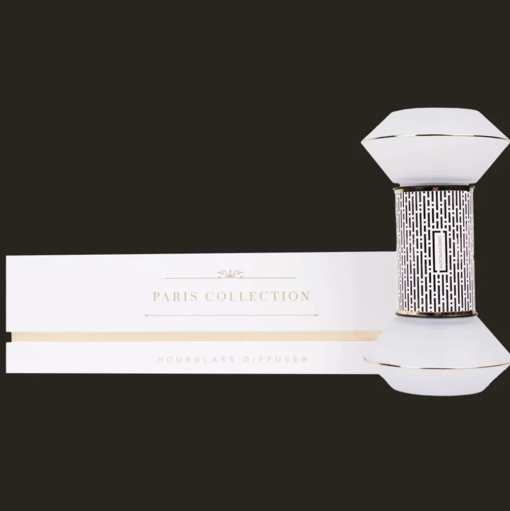 NWT Aroma360 Paris Collection Hourglass Diffuser With Oil